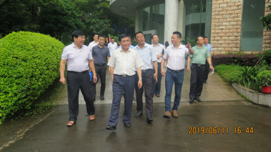 省市場監(jiān)督管理局副局長、省藥品監(jiān)督管理局局長俞開海 一行蒞臨我司檢查指導工作