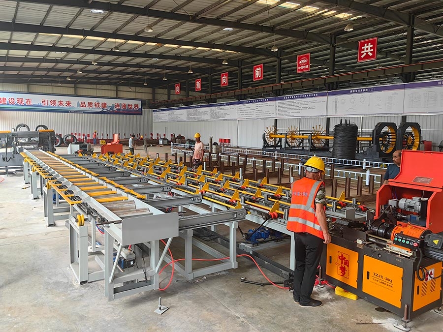 數(shù)控鋸切套絲打磨生產(chǎn)線(xiàn)2